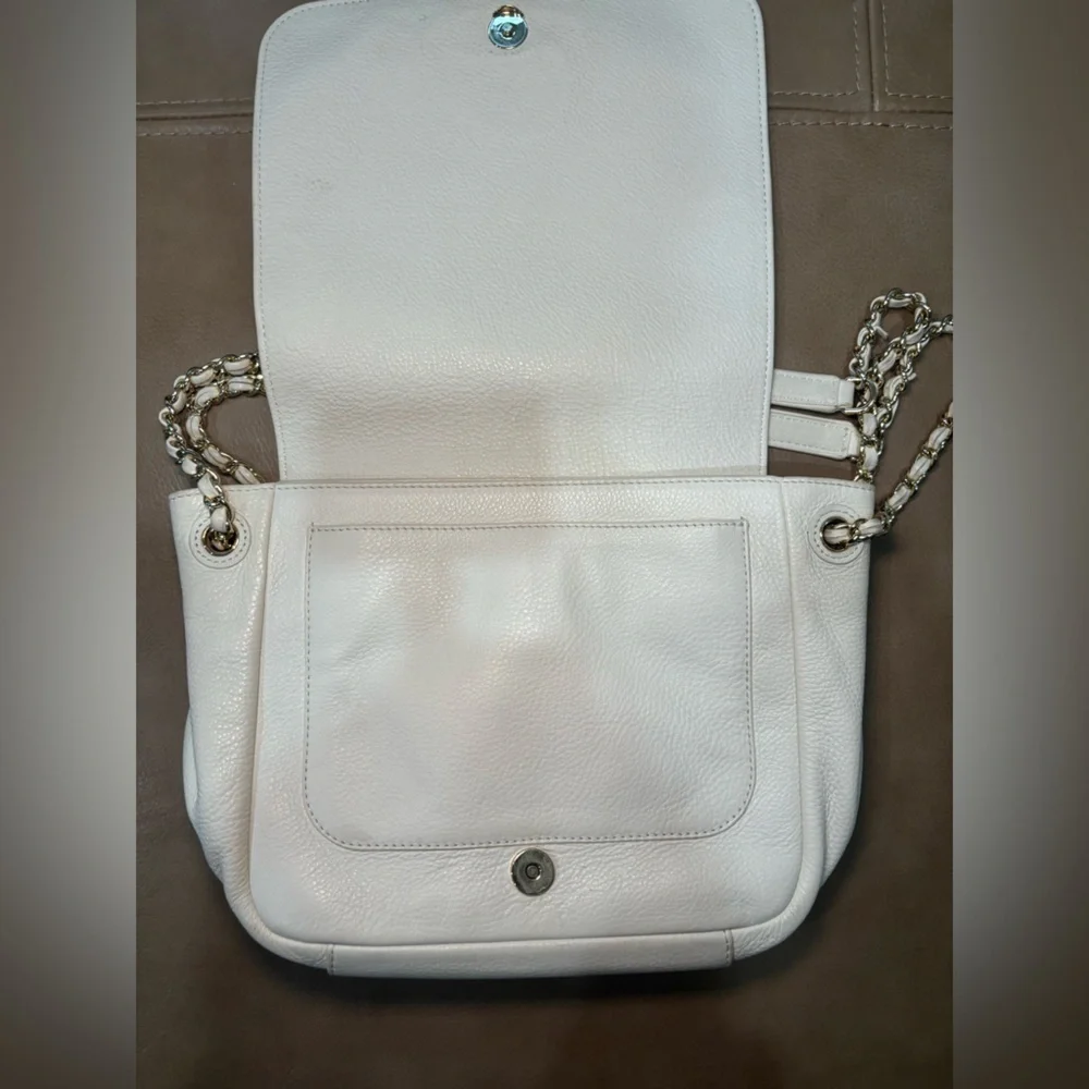 Tory Burch white bombe small shoulder bag/cross body with dust bag